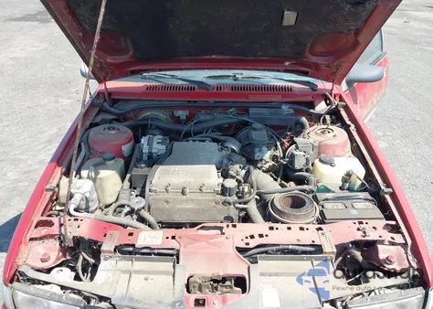 1988 Chevrolet Cavalier Z24 из США, поврежденный, VIN 1G1JF11W2J7182359